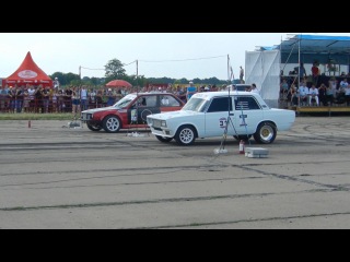 drift bmw 500 horsepower and drag 7ka 550 horsepower))))